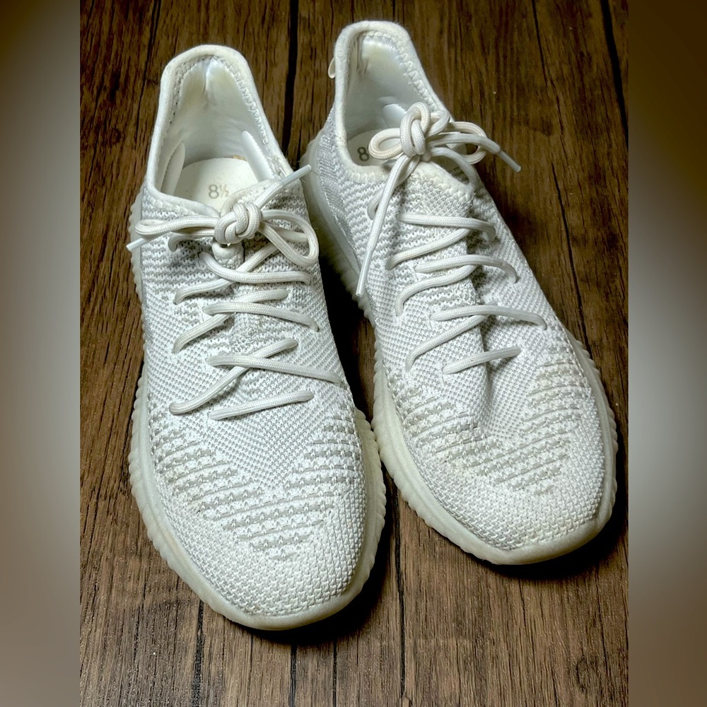 Women’s running shoes white size 9